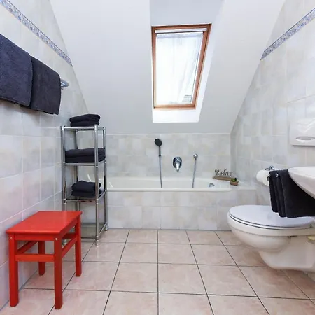 בית נופש Pia אסנס